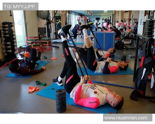 足球球星每周训练频率该如何安排才能保证最佳竞技状态